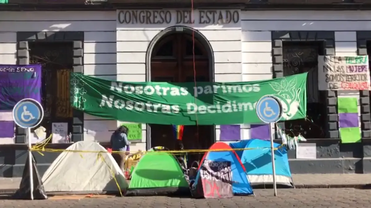 congreso de Puebla manifestacion